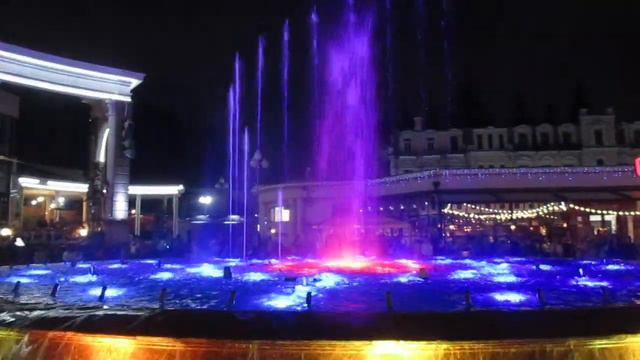 Кисловодский светомузыкальный фонтан с огнем.  26.06.2022 г.