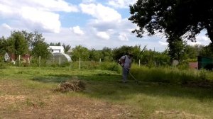 Работа триммером Huter GET-1500SL