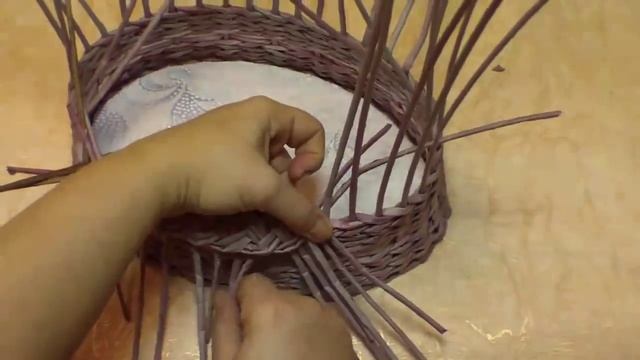 ▬► Плетение корзин. Загибка "Косичка". Часть 10. смотреть онлайн