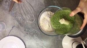 Зеленые блины из шпината. ПП рецепт с цельнозерновой мукой