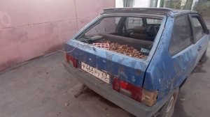 Заброшенный ВАЗ 2108