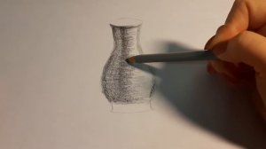Графика. Рисуем вазу простым карандашом