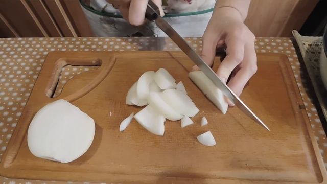 Салат из зелёных помидоров без уксуса.  Лёгкий рецепт.