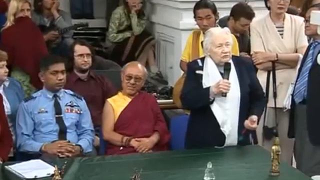 Вперёд, друзья! Вперёд, вперёд, вперёд!