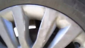Скрипы в задней подвеске автомобиля Рено Логан, смазка