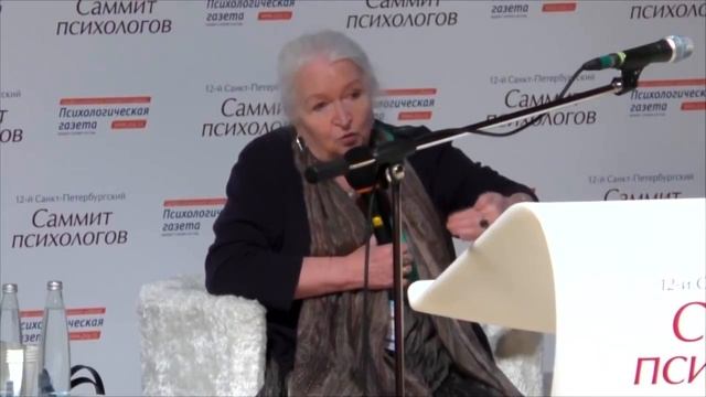 Не нужно делать вид, что идёт реформа образования. Татьяна Черниговская смотреть онлайн