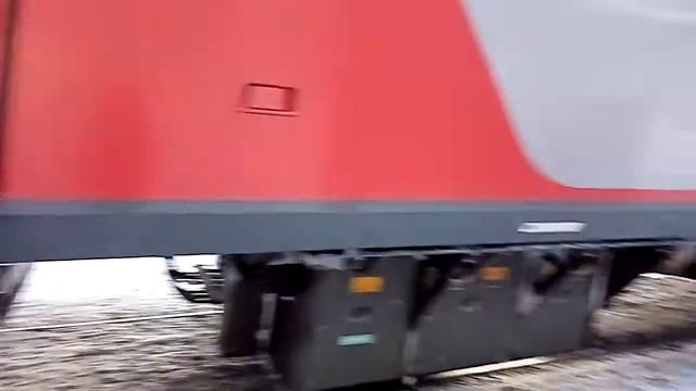 Электричка ласточка эс1 003 сообщением пермь-2 Краснокамск на о п промучасток