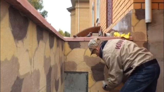 Отделка цоколя фасада дома.Гибкий камень "ИЛКА33"