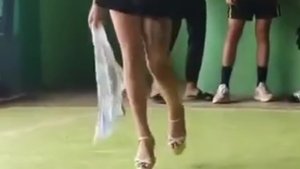 Прикол!?Все бабы -как бабы,а моя богиня!?