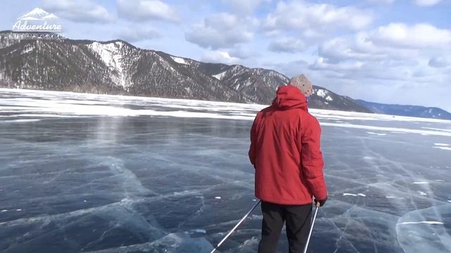 На коньках с Листвянки в Большие Коты. Байкал 2020 смотреть онлайн