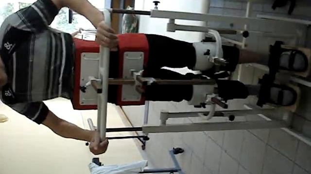 Ходит в тренажере смотреть онлайн