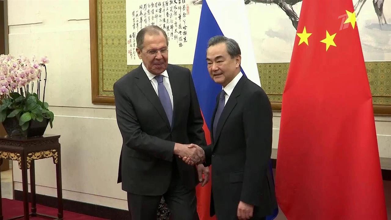 О ситуации в Сирии после ракетных ударов США и их союзников говорили в Пекине