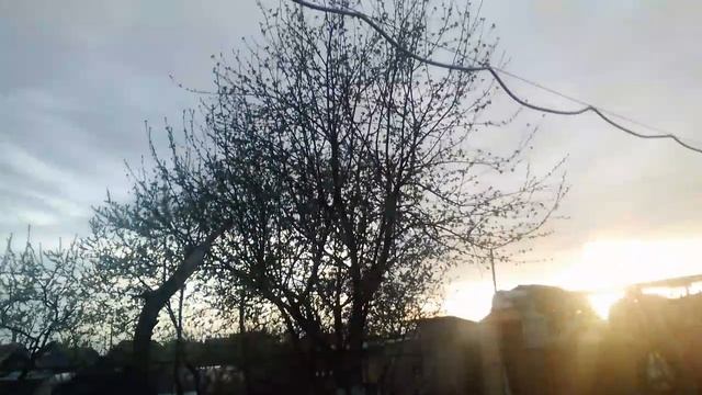 Облака похоже на морские волны смотреть онлайн