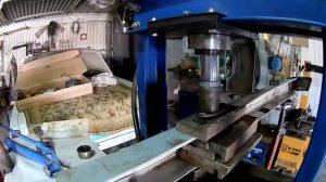 Нива, ровняем бампер.СР.