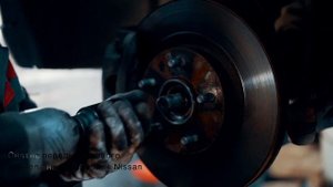 Снятие переднего левого привода Nissan