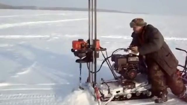 Кому лунку пробурить? ВОТ ЭТО БУР! смотреть онлайн