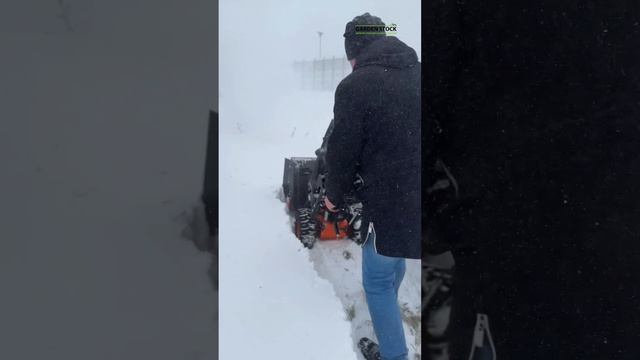 Гусеничный или колёсный выбор всегда за вами! Мы только можем дать совет! #обзор #снег #снегоуборщи