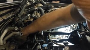 Меняем прокладку  и сальники крышки клапанов TLC200