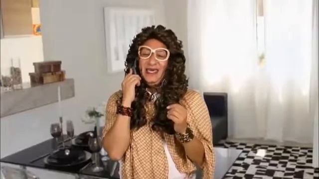 MICHAEL DELANO (EULALIA Y SU CHISME) смотреть онлайн