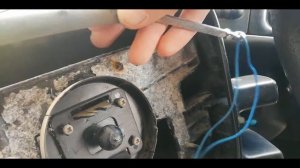 Ремонт  бокового зеркала заднего вида фольксваген Т4. Отвалилось зеркало заднего вида что делать?