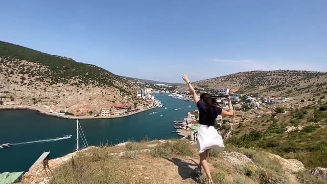 Не ищите идеальных людей...Находите родные души❤️Идеальных людей не бывает, бывают любимые и родные