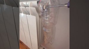 как легко слить воду с батареи отопления, не пролив воды
