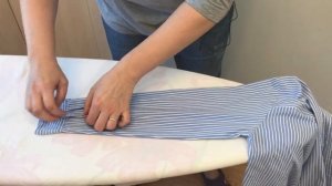 Как погладить рубашку, сорочку, блузку. Быстрый способ.. #погладитьрубашку #быстрогладить #рубашка