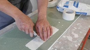 Чем заделать трещины, гипсокартон, внутренние углы?