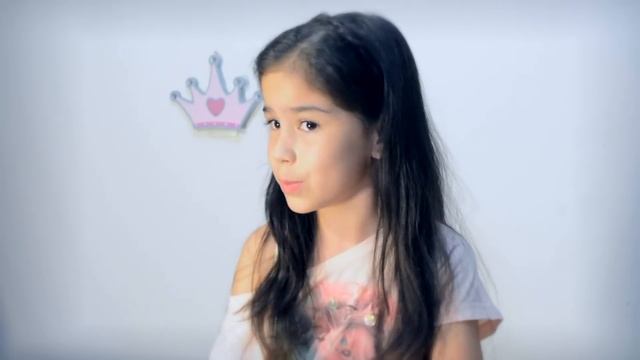 PEINADOS FACILES PARA NIÑAS - Niña de 8 años enseña peinados faciles, sencillos y rapidos смотреть онлайн