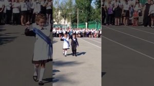 1 сентября 2013 .  Школа 93 в Ростове на дону .