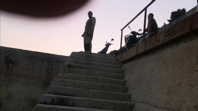 VID_20220814_220144_151.mp4