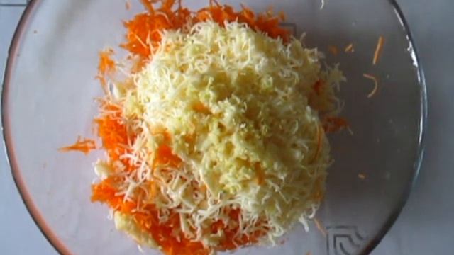 Закуска с сыром и морковью. Можно подать как салат или намазать на хлеб смотреть онлайн