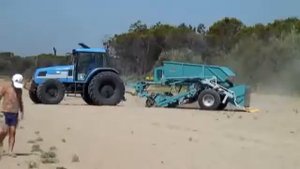 Пляжеуборочная машина BeachTech 3000