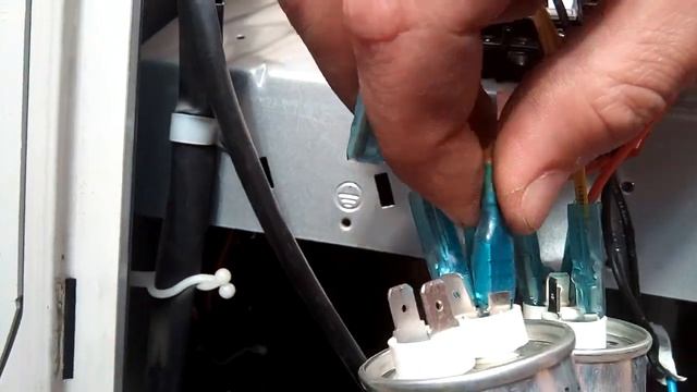 Неисправность вентиляторов кассетного кондиционера LG UU48 смотреть онлайн