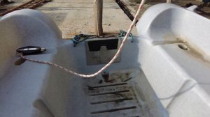 Вечная лодка для яхты. Лучший тузик для яхты. Полиэтиленовые лодки плюсы и минусы. ПВХ или Хайпалон