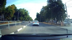 велосипедистам все спускают с рук