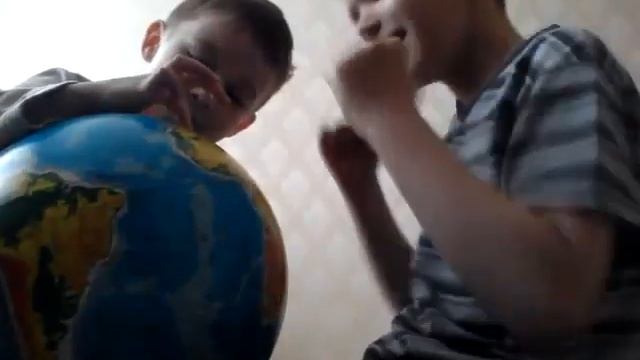 Крутим глобус смотреть онлайн