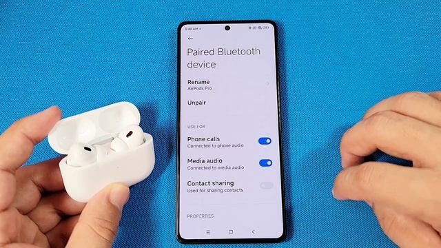how to connect airpods pro with Xiaomi Redmi Note 12 and view battery status percentage