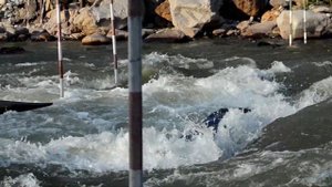 Гребной слалом