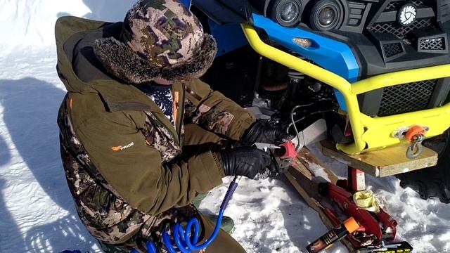Замена передних тормозных колодок РМ 800 duo eps | КВАДРОДВОР