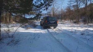 Mazda Tribute snow test / light offroad