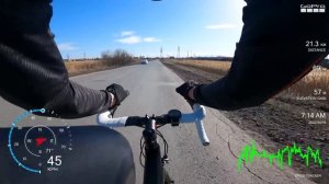 Мтб против шоссейника на асфальте.