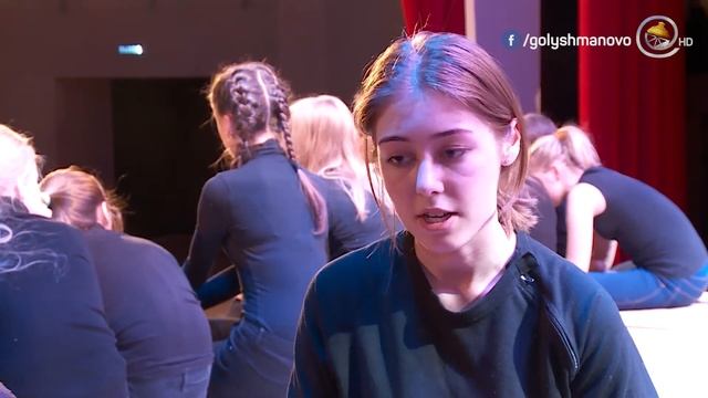 Театральная студия "Зазеркалье" приглашает зрителей к разговору смотреть онлайн