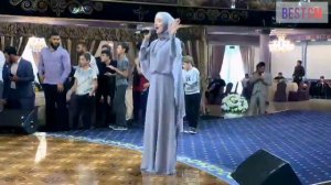 Иман Бураева 😍Поет очень красиво