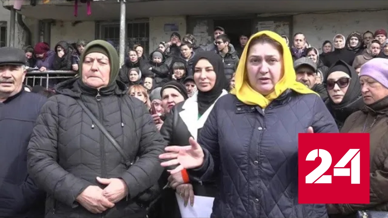 В Каспийске переселенцы из ветхого жилья недовольны новыми квартирами - Россия 24