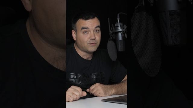 Как слушать музыку или ролики на YouTube в наушниках с выключенным экраном и не платить за Премиум? смотреть онлайн