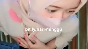 Cewek Hijaber Cantik Siap Terbuka