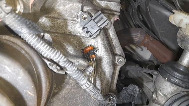 Como solucionar el código P2765 INPUT SPEED SENSOR B ?? смотреть онлайн