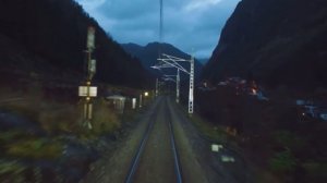 МУЖСКОЙ ГОЛОС ЧИТАЕТ РАССКАЗ.