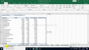 Pivot Table Features in Excel | Excel Pivot Table Tutorial 2021